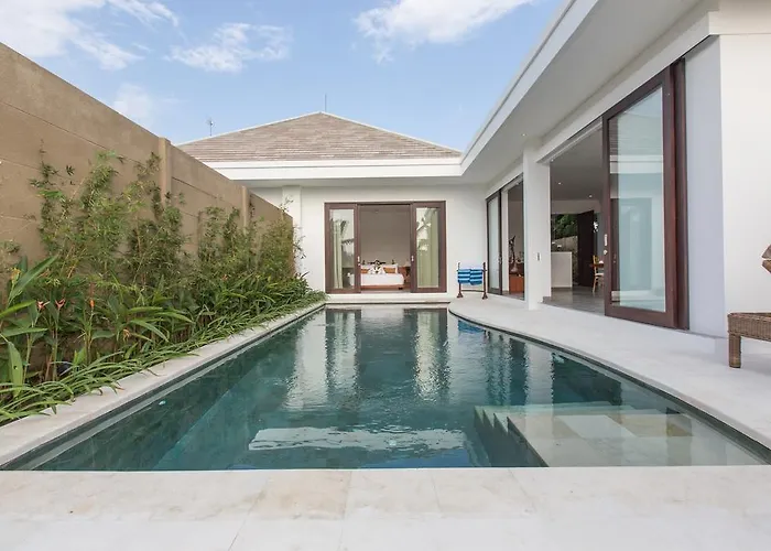 Gajah Bali By Nagisa Bali * Seminyak (Bali)
