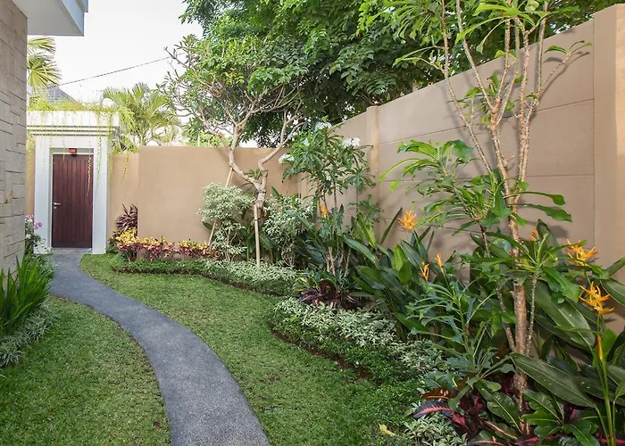 Gajah Bali By Nagisa Bali * Seminyak (Bali)